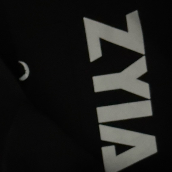 Zyia active high waisted black mesh shorts size L - Picture 8 of 11